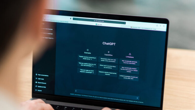 OpenAI reforça regras para uso responsável do ChatGPT em áreas médicas e jurídicas