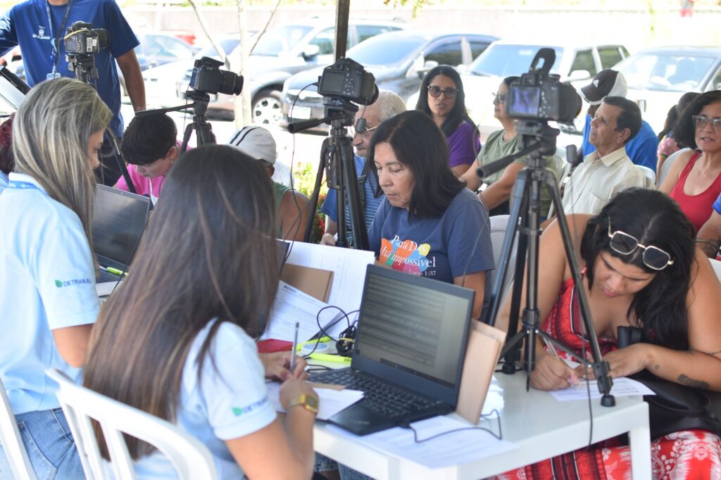 Maricá leva serviços gratuitos aos bairros mais afastados do Centro