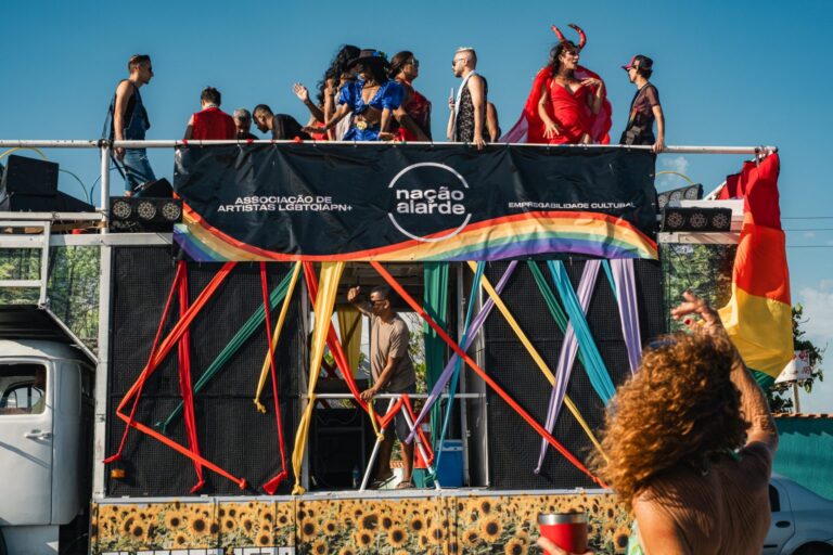 11ª Parada do Orgulho LGBTQIAPN+ acontece neste domingo (07/12)