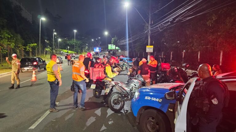 Niterói intensifica fiscalização contra motos barulhentas