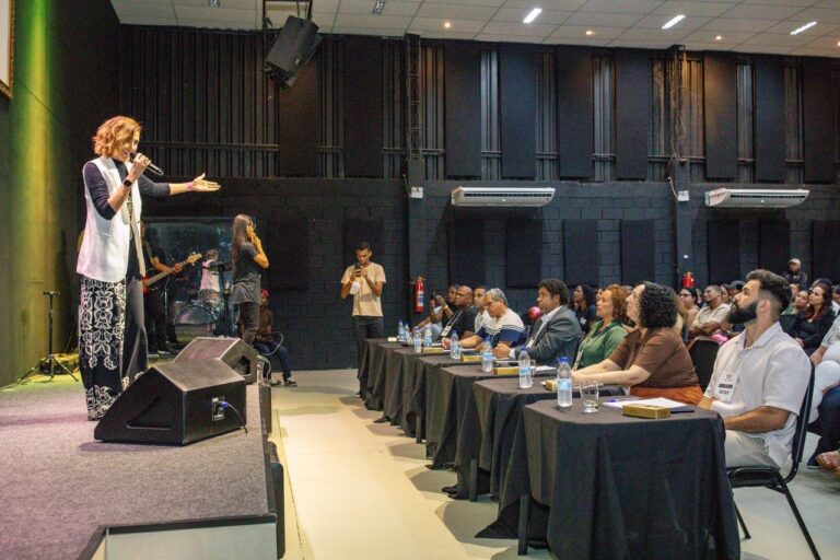 Festival de louvor em Maricá movimenta Itaipuaçu e revela novos artistas gospel
