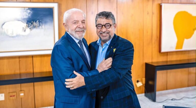 PT aprova por unanimidade Washington Quaquá no comando da campanha de Lula no Rio
