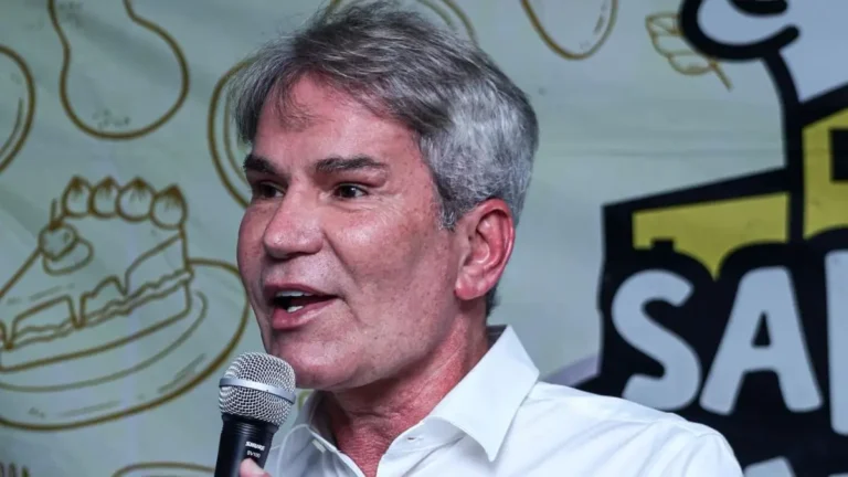 Pastor Márcio Poncio é preso pela Polícia Federal durante operação contra lavagem de dinheiro no RJ