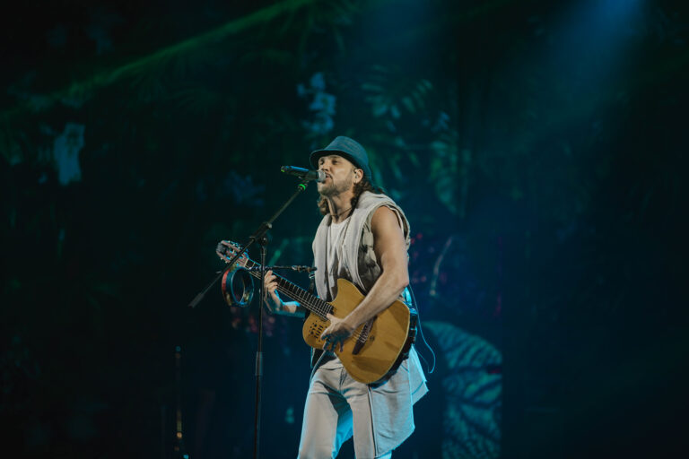Festa da Padroeira de Maricá reúne público na Barra com show do Falamansa