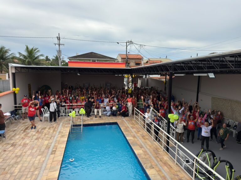 Maricá entrega novo espaço para atividades da terceira idade em Itaipuaçu