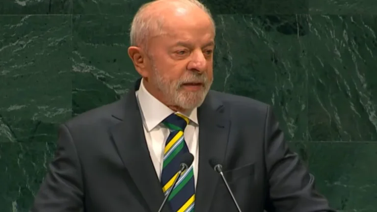 Lula diz na ONU que Brasil não cabe no quintal de ninguém