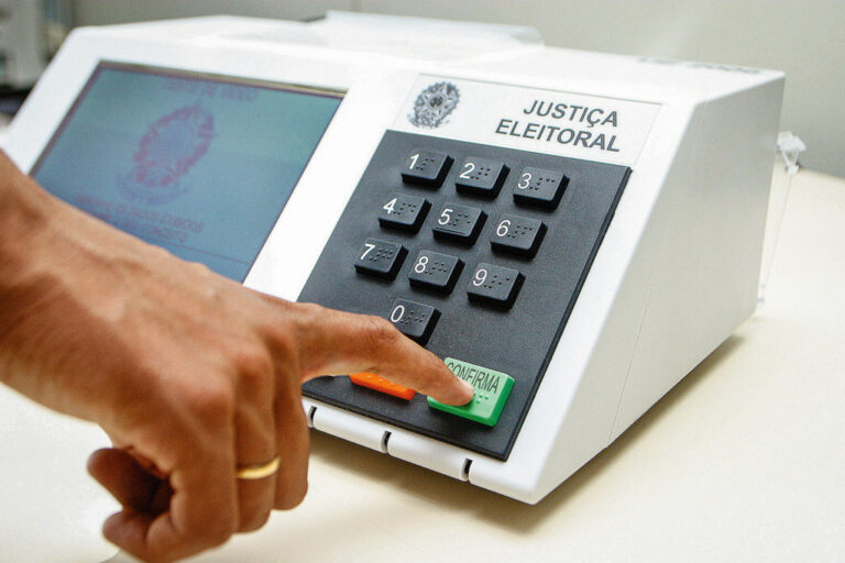 Maricá elege quatro nomes e Renato Machado aguarda decisão da Justiça